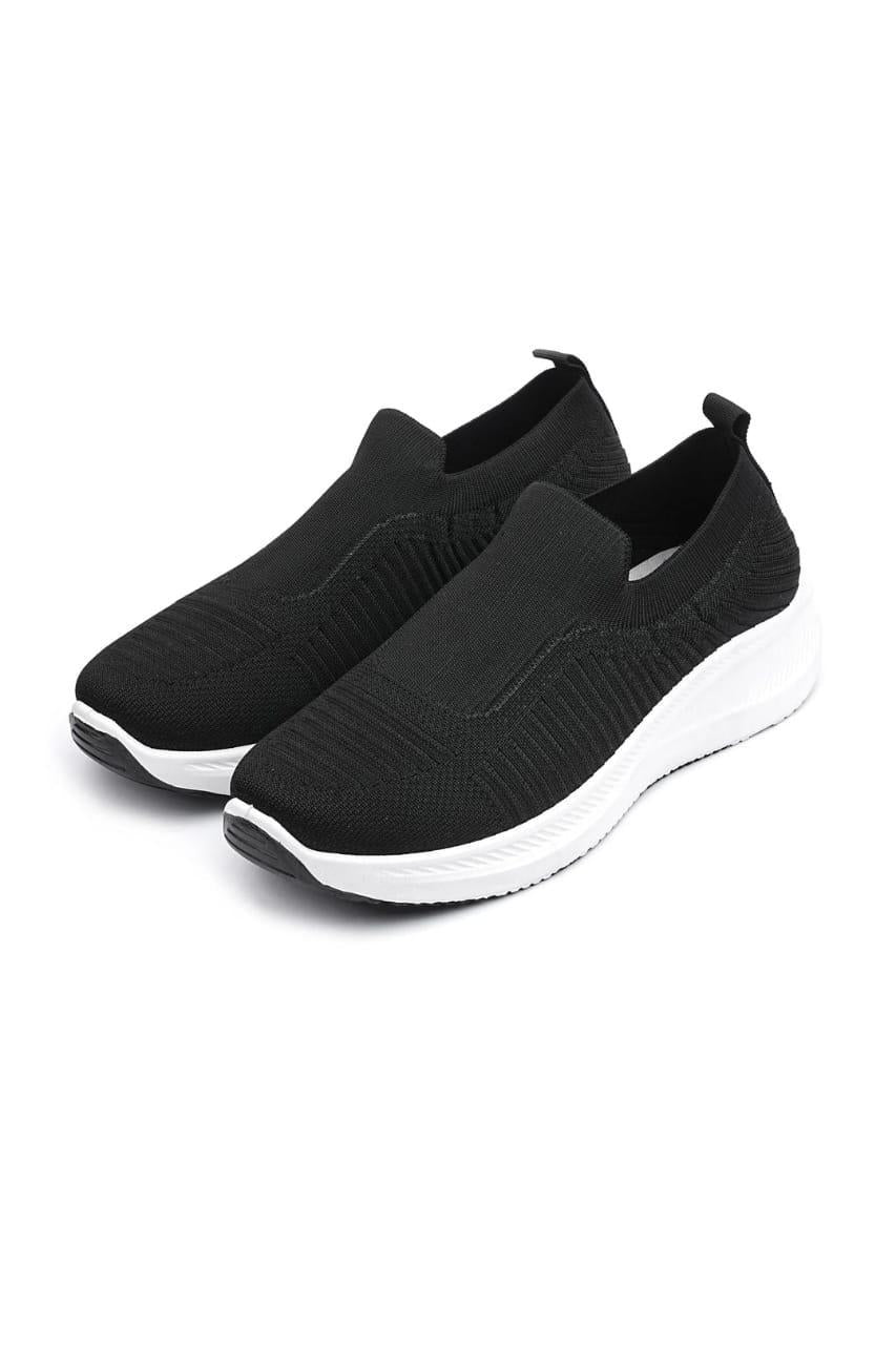 Men's Black Skechers Walking Shoes